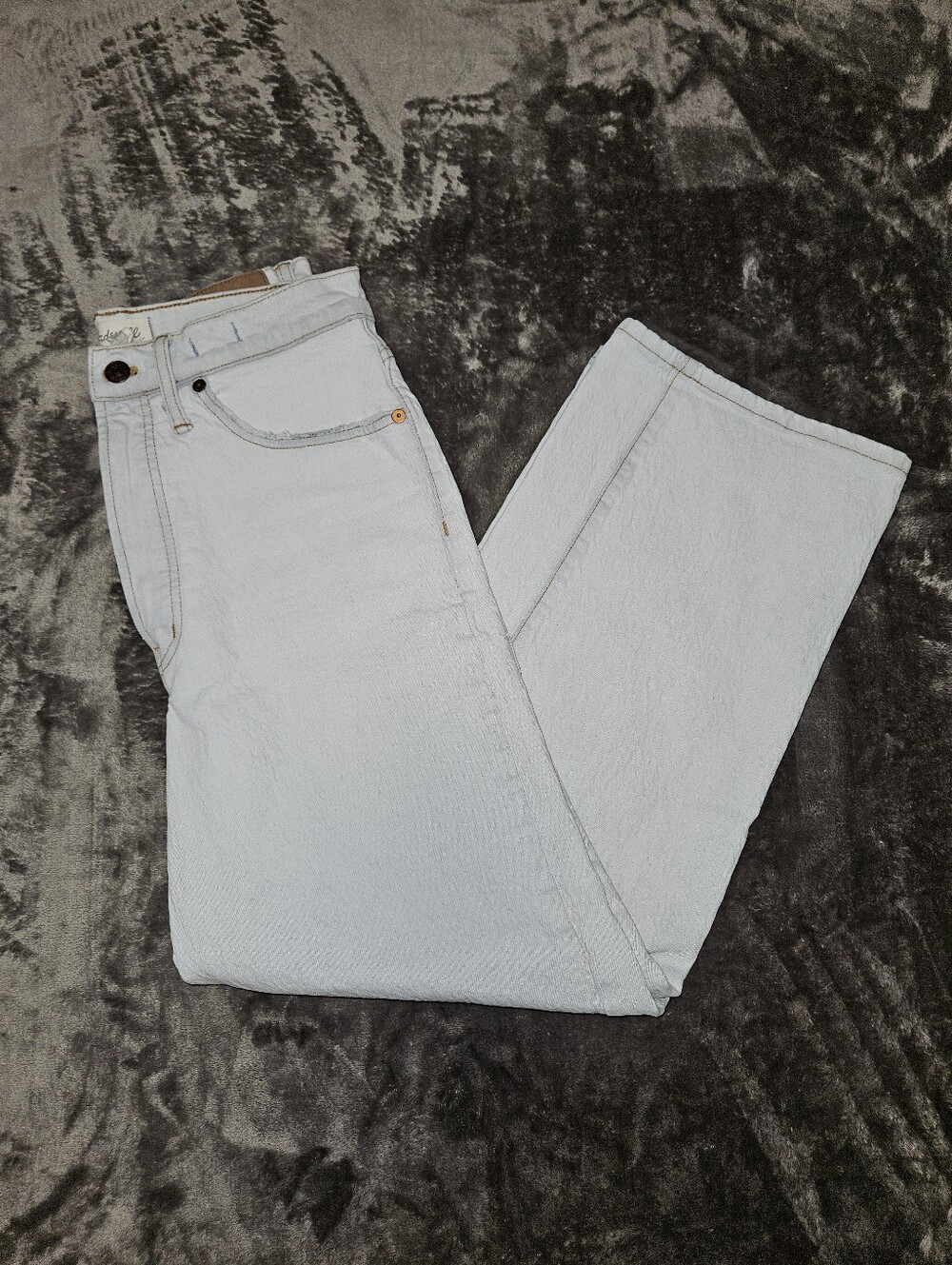 Madewell The Perfect Vintage Wide-Leg Crop  light blue denim jeans Tan Stiching